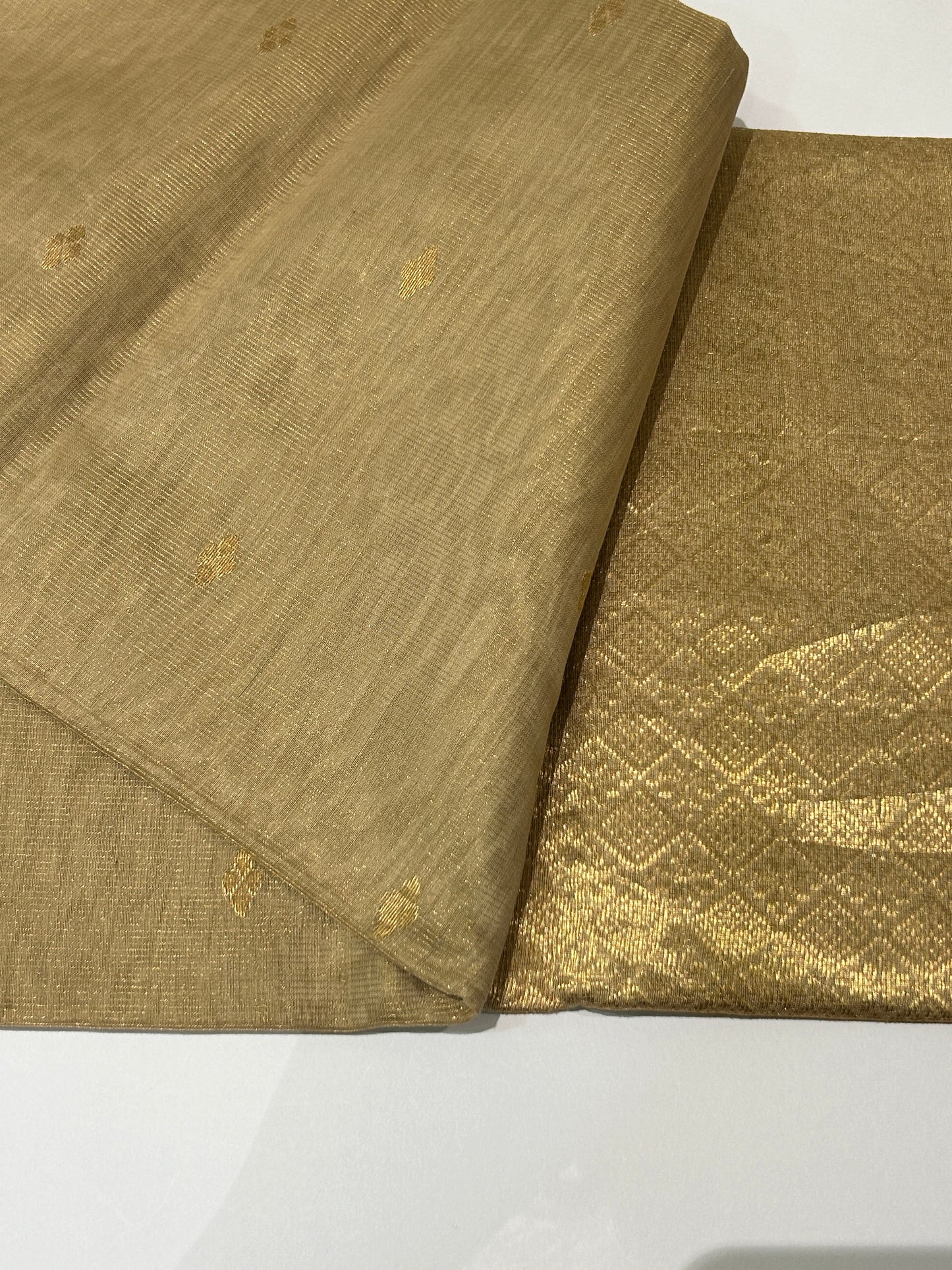 Maheshwari Tissue Pure Silk Sarees SPT116