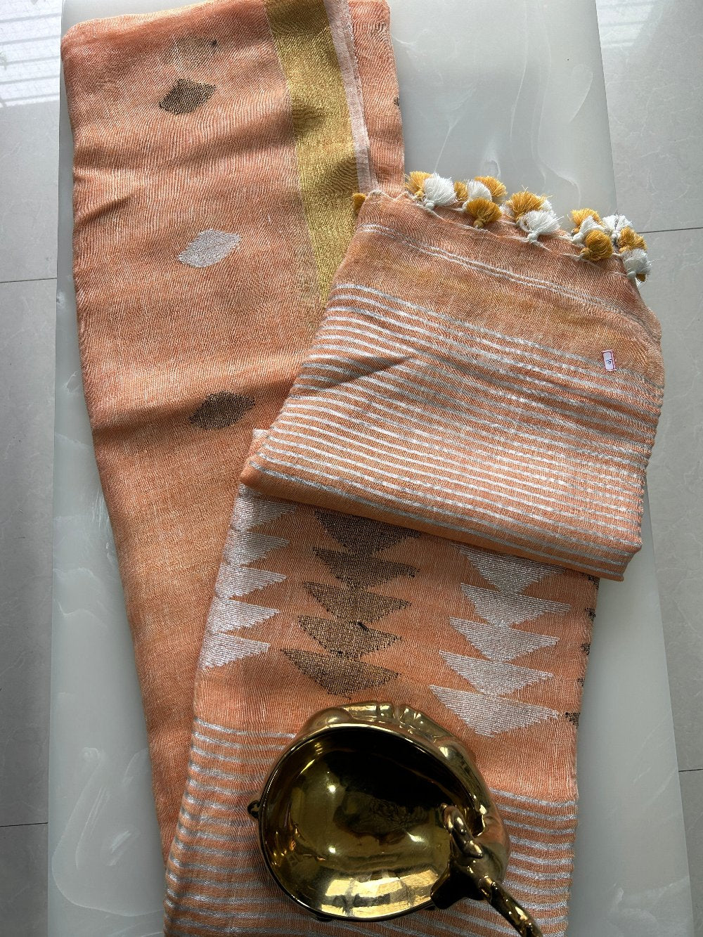 Peach Linen Jamdani weaving Pure Handloom Saree with Blouse Piece SLN38