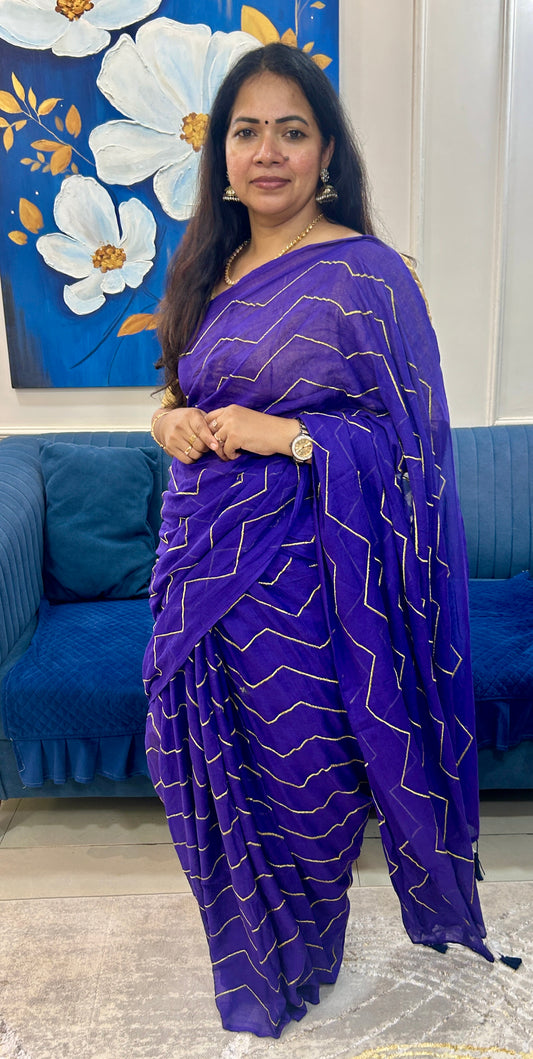 Violet Mulcotton saree with zig zag golden thread embroidery
