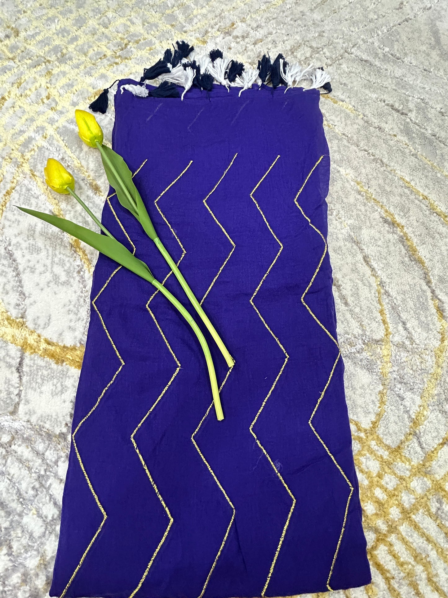 Violet Mulcotton saree with zig zag golden thread embroidery