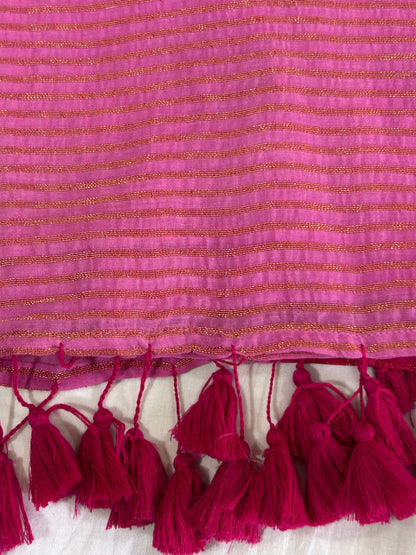 Light Pink mulcotton saree with dark pink with golden stripe border an tassels SMC236