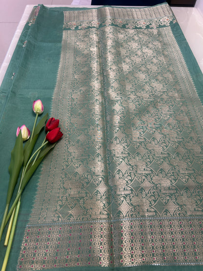 Pastel green color Dupion Silk Handloom Banarasi Saree
