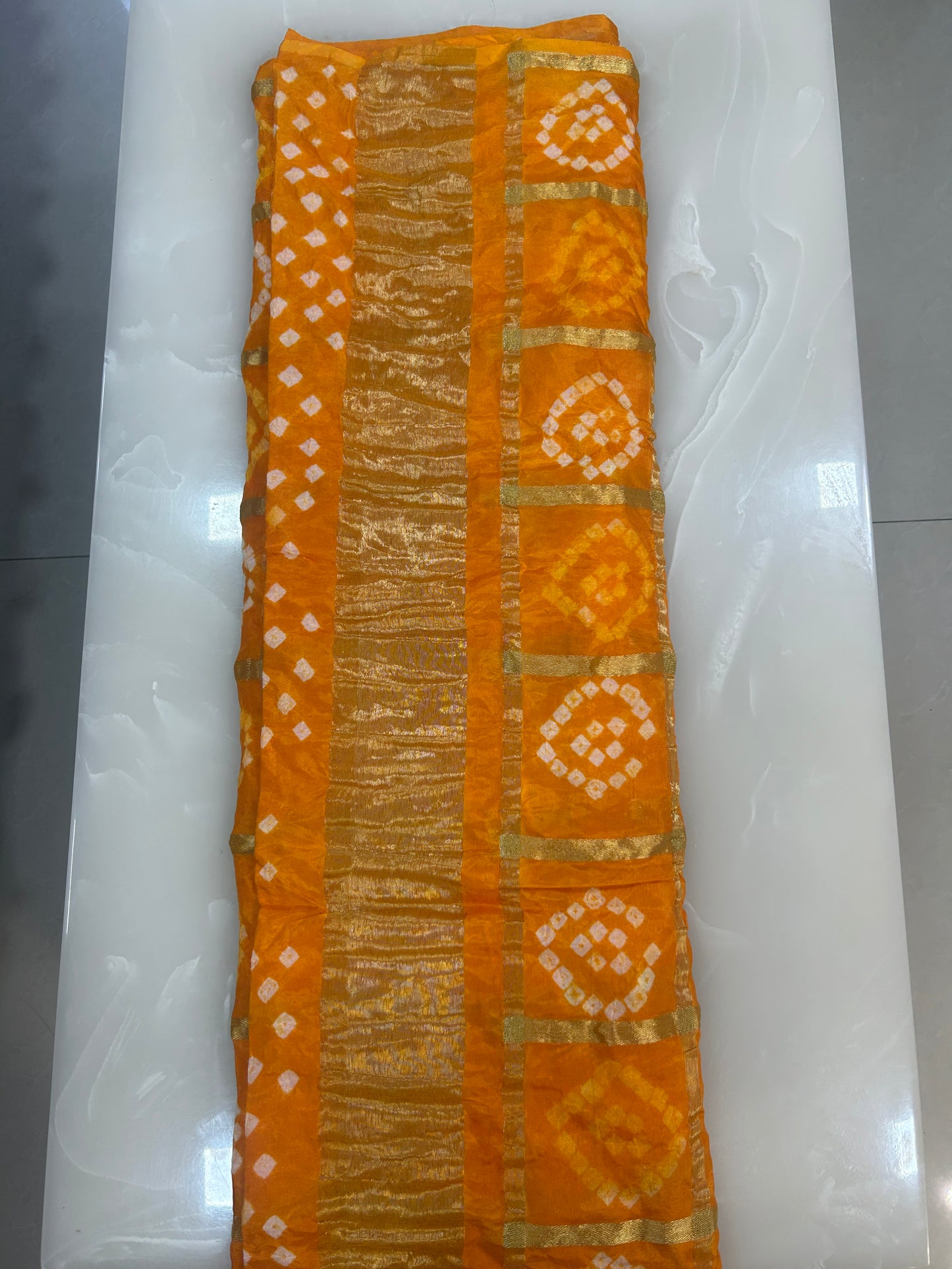 Bandej saree with zari weaves with plain blouse piece SB215