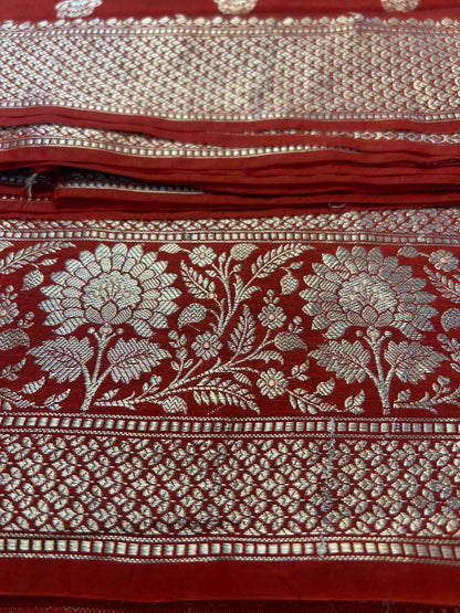 Red color Dupion Silk Handloom Banarasi Saree