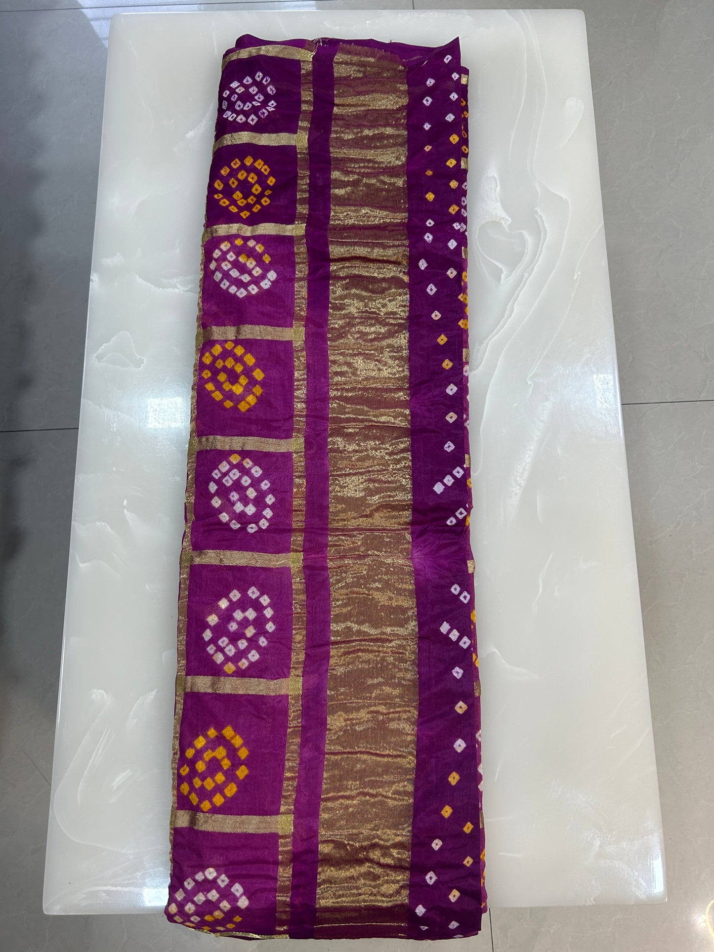 Bandej saree with zari weaves with plain blouse piece SB215