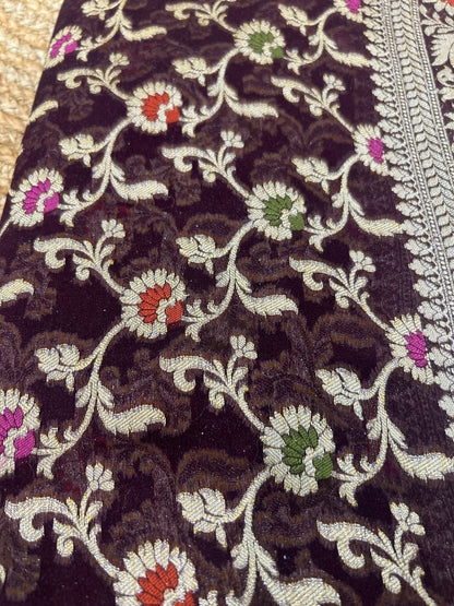 Authentic Handloom Deep Plum Floral Pure Georgette Khaddi weaving Saree