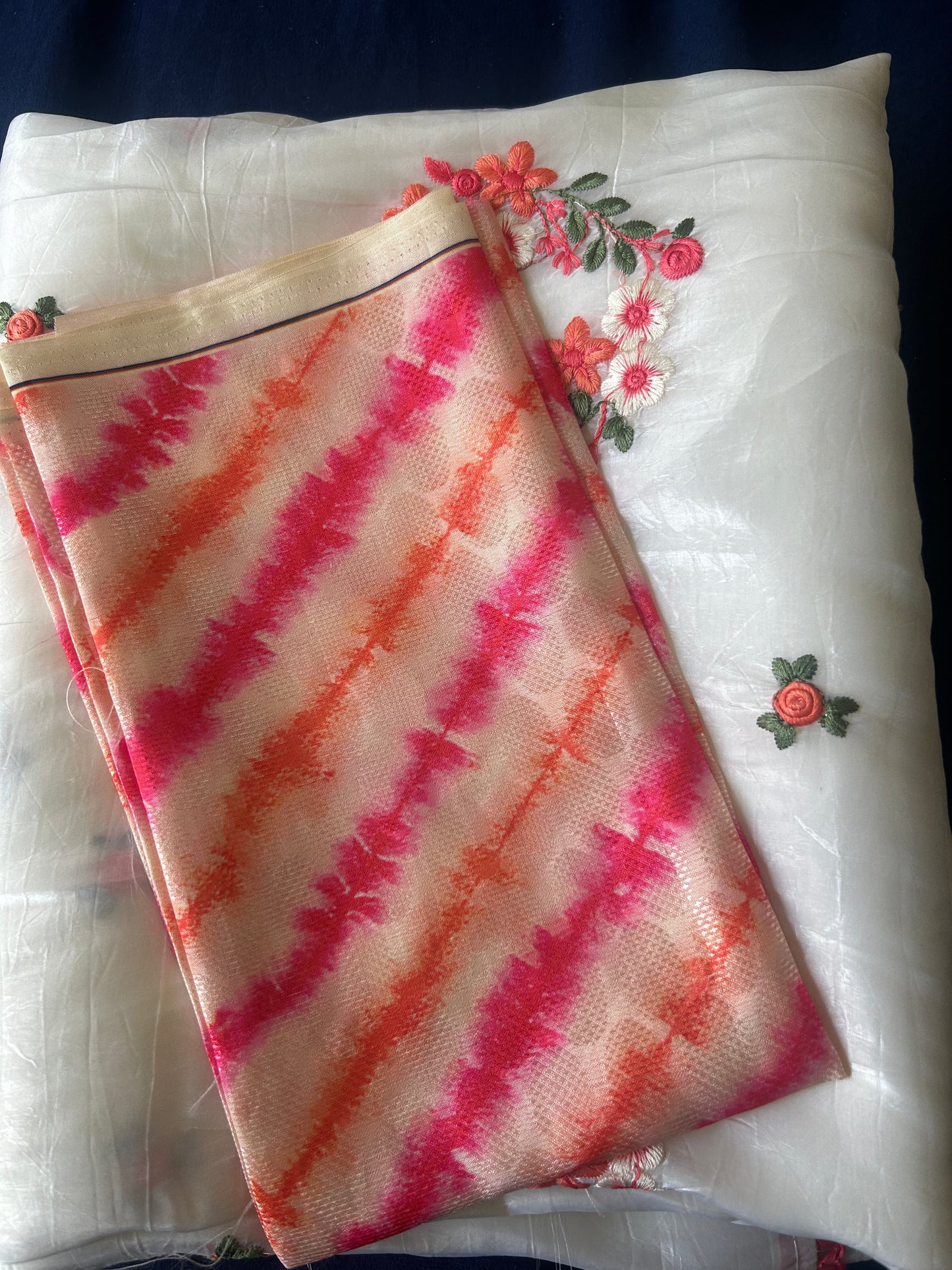 Elegant Off white Paper Crush Organza Saree with Floral Wreath Embroidery & Contrast Blouse – Christmas Edition