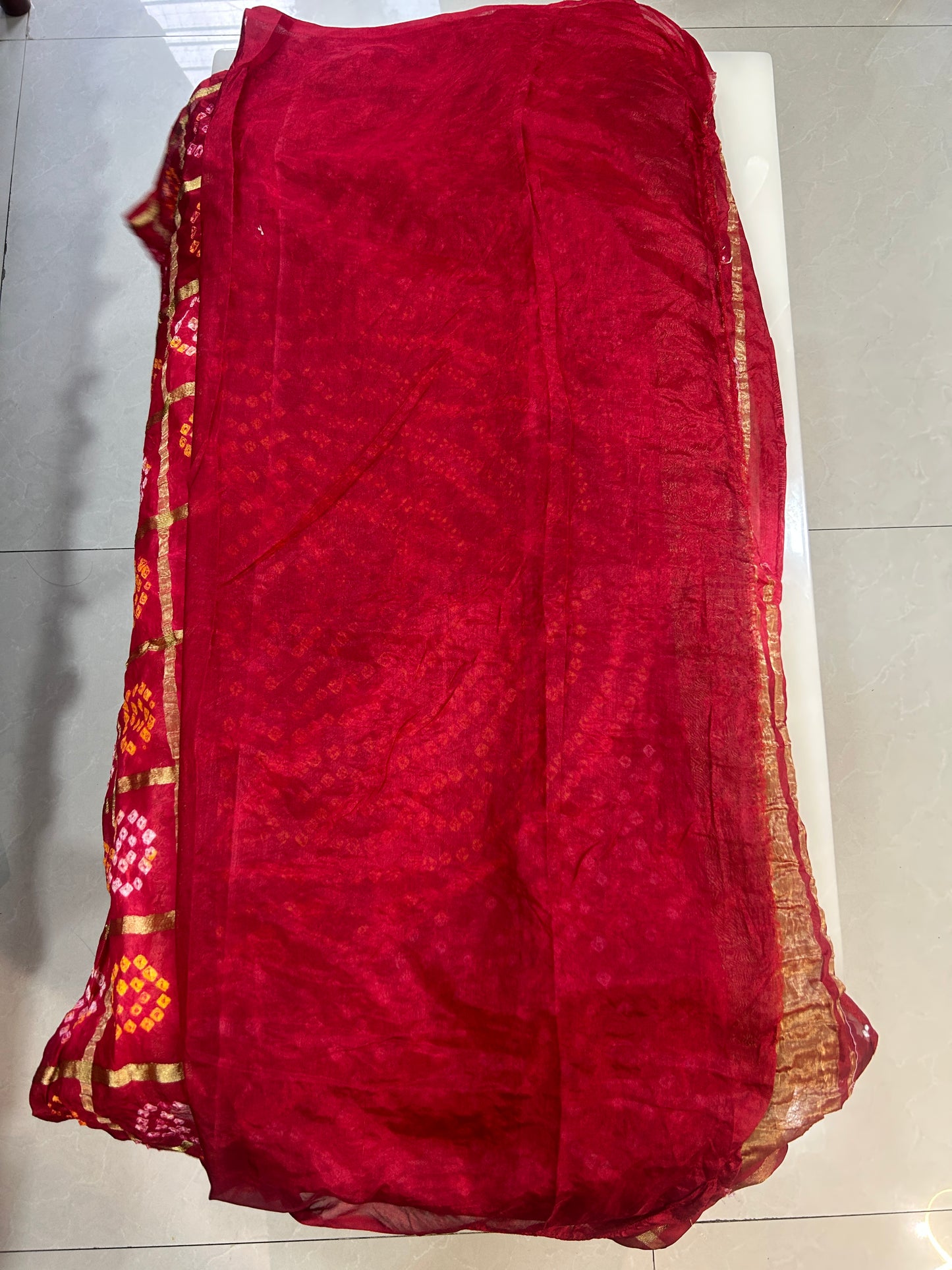 Bandej saree with zari weaves with plain blouse piece SB215